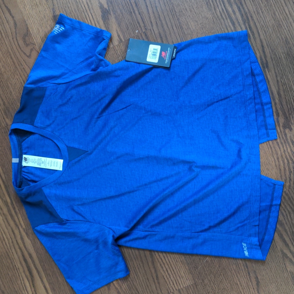 New Balance  Summer Active Top   NWT,Small NB ICE